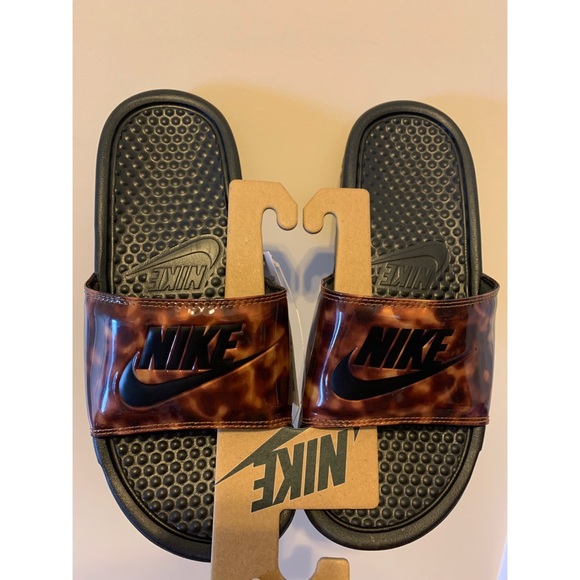 nike tortoise shell slides